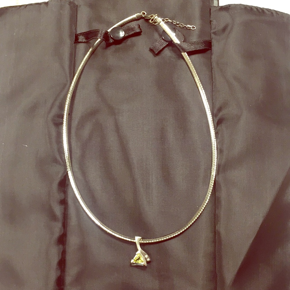 Green amethyst triangle pendant/silver snake chain